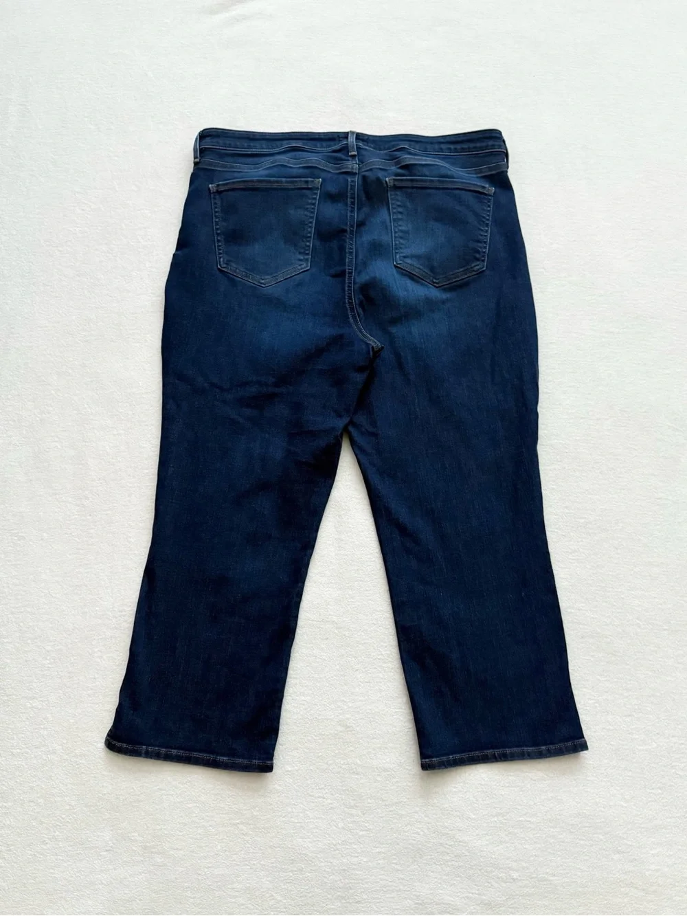 NYDJ Lift Tuck Dark Wash Crop Straight Jeans Size 14 Classic Minimalist - Picture 2 of 6